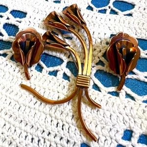 Renoir vintage copper calla lily pin & earrings set EUC